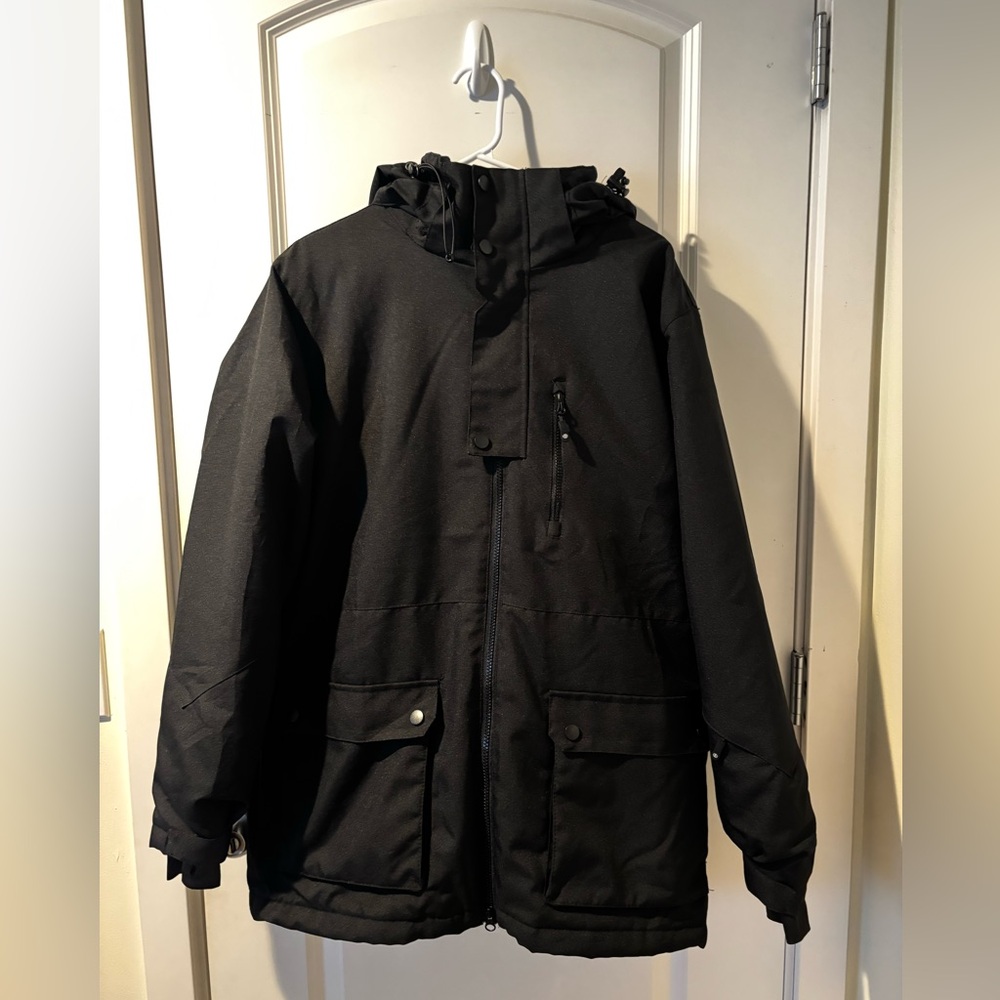 Black Hooded Ski Jacket - Picture 4 of 7